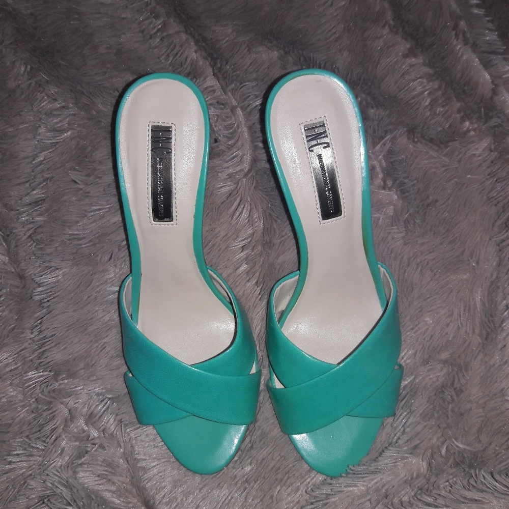 I.n.c international concepts heels